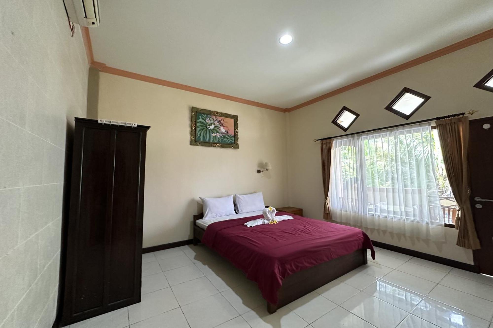 Taxa Raya Guest House Legian Exteriör bild