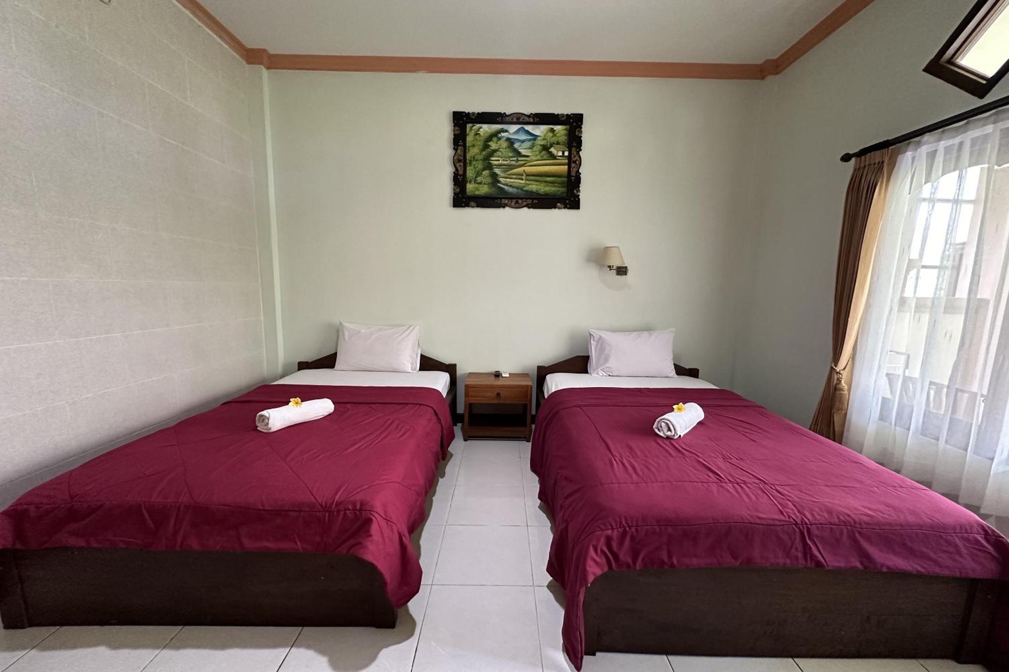 Taxa Raya Guest House Legian Exteriör bild